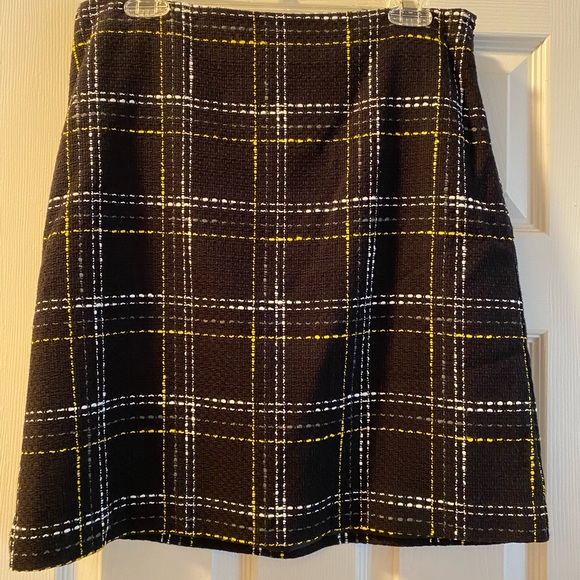 Bandolino size 10 pattern skirt - Picture 2 of 5